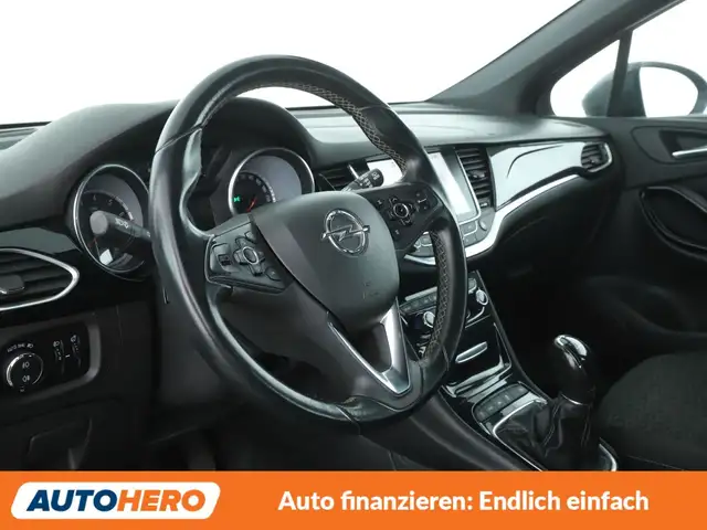 Opel Astra view 11