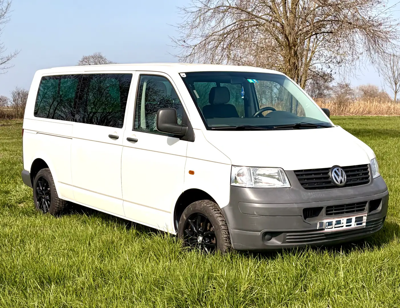 Volkswagen T5 Caravelle Caravelle LR 2,5 TDI 4motion D-PF Weiß - 1