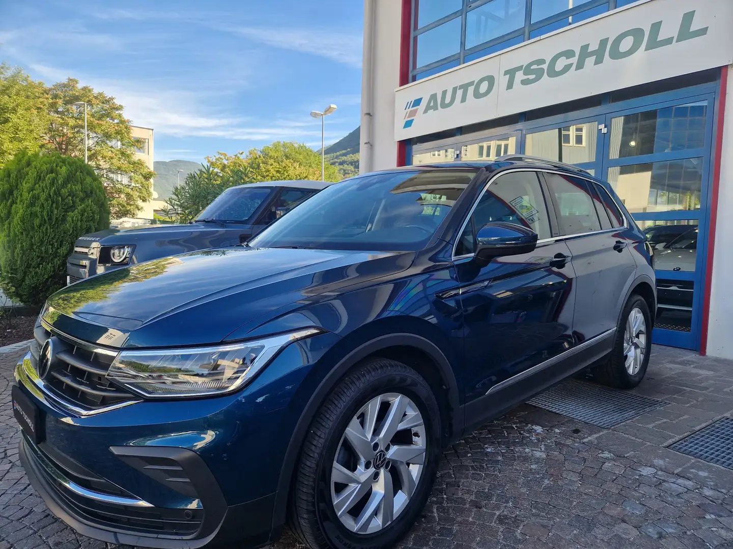 Volkswagen Tiguan 2.0TDI 150Cv Life 4Motion DSG ACC LED Navi PDC E6d Blu/Azzurro - 1