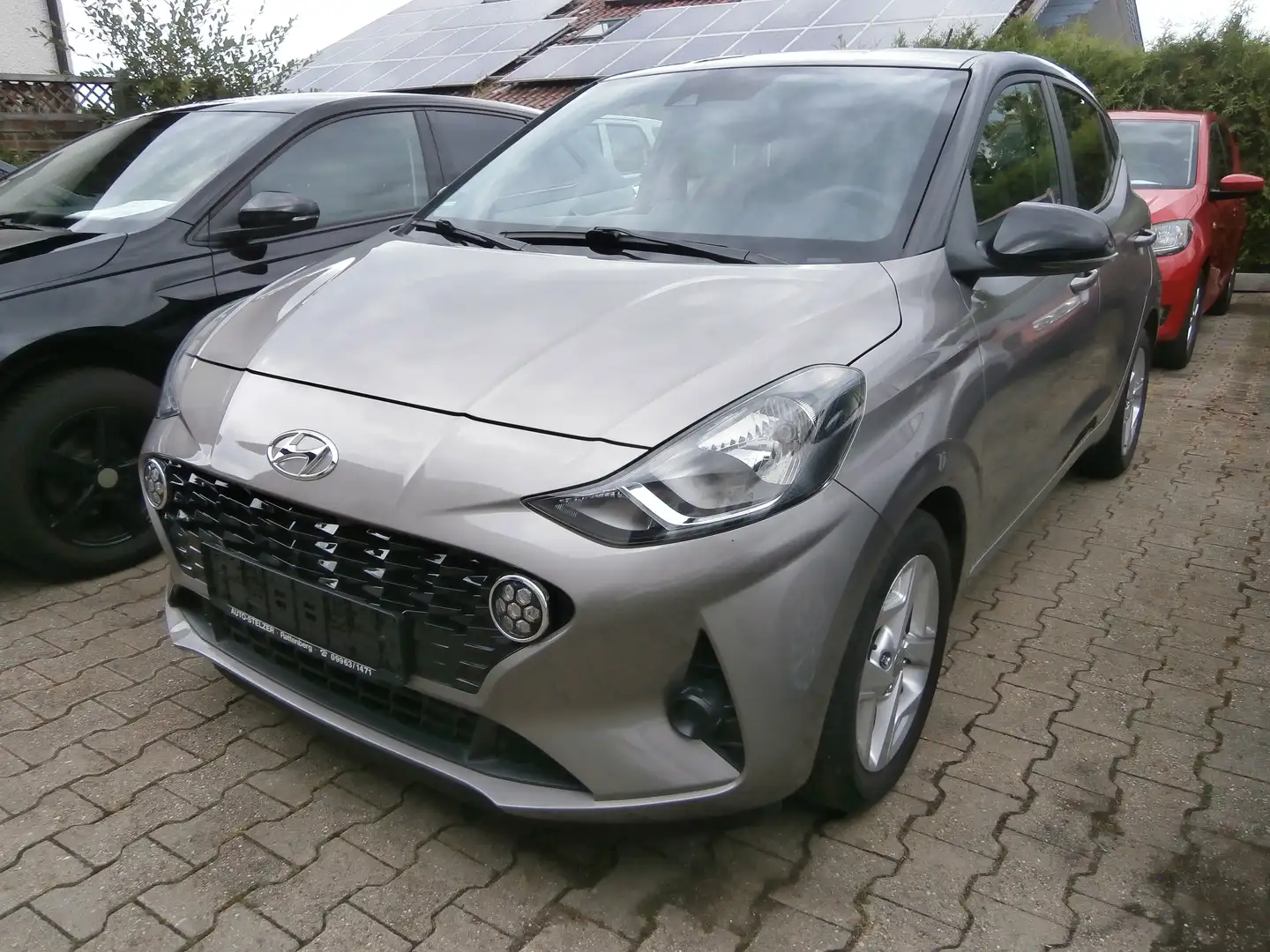 Hyundai i10 Intro Edition Rückfahrkamera LM-Felgen Klima Grigio - 1