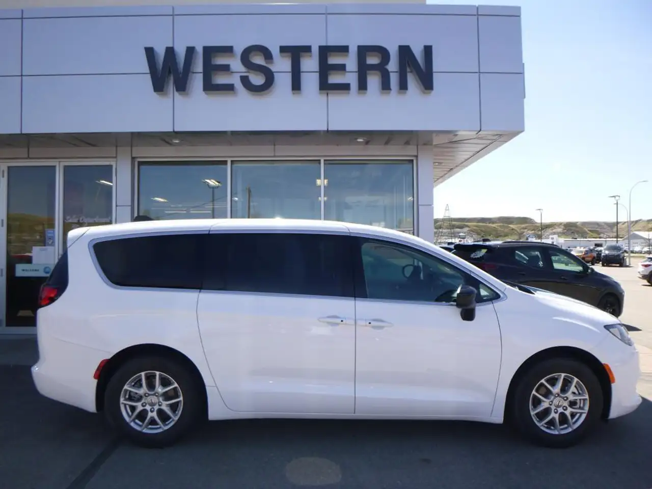 2024 Chrysler Grand Caravan