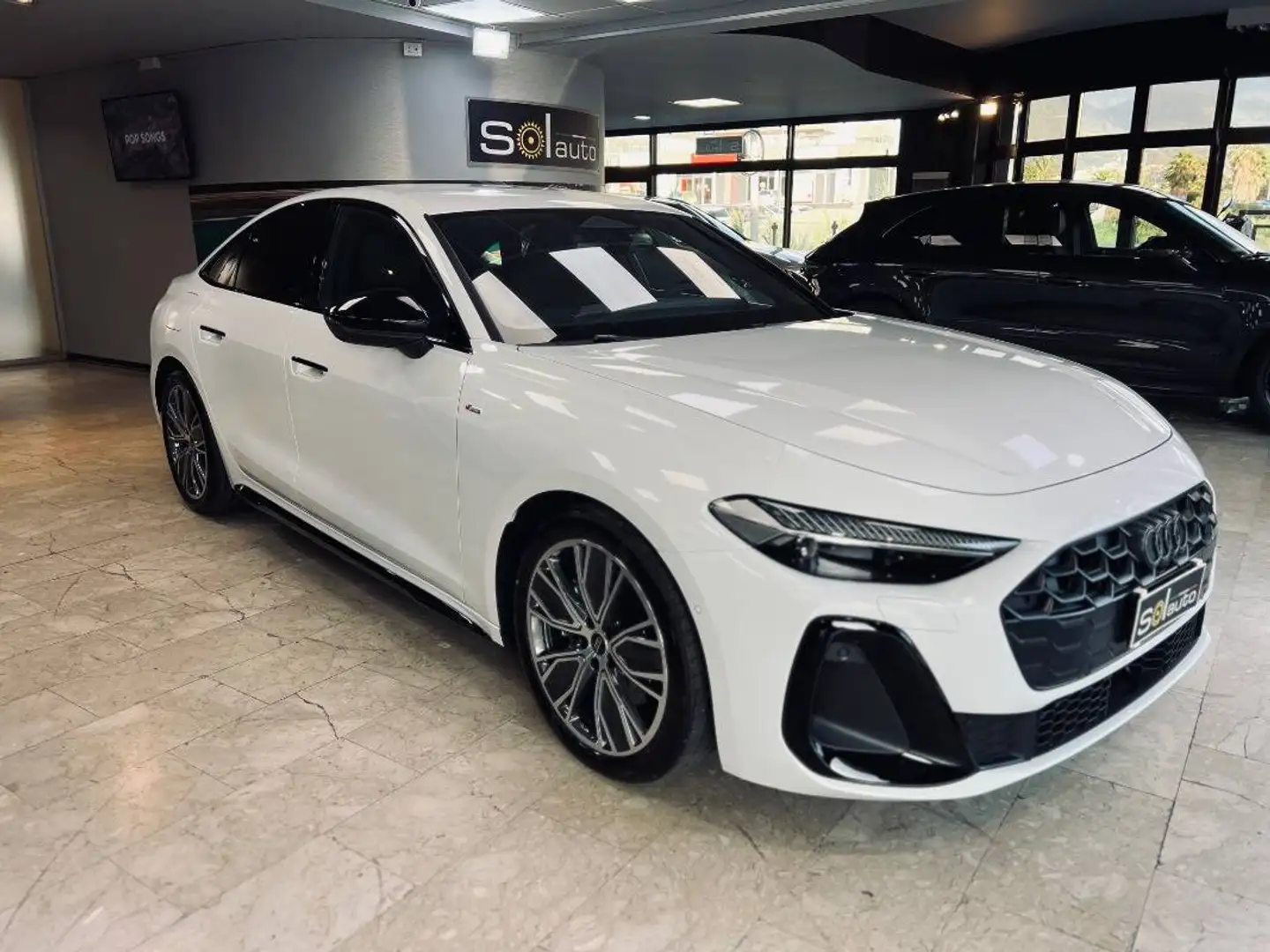 Audi A5 2.0 tdi mhev+ S line edition 204cv s-tronic Bianco - 2