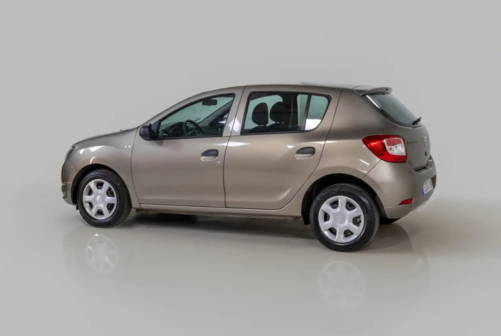 Dacia Sandero 1.2 Ambiance 75 Beige - 2