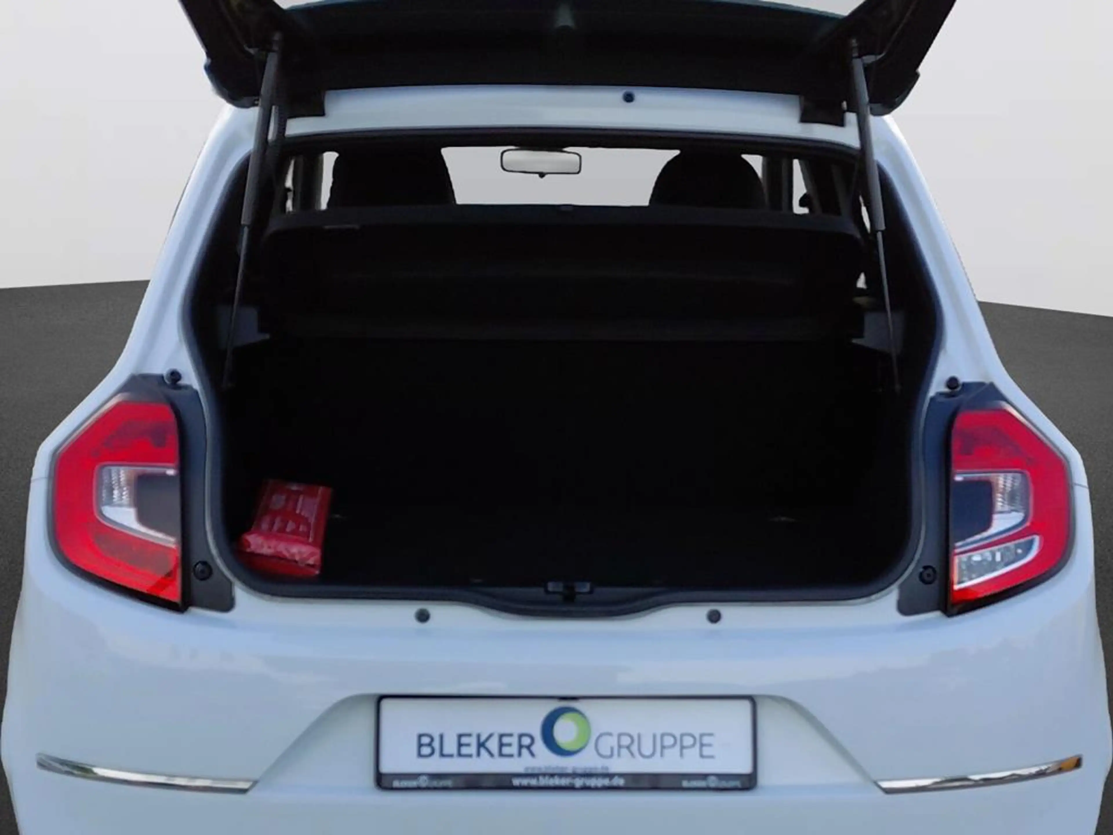 Renault Twingo VIBES SCe 65 — photo 9