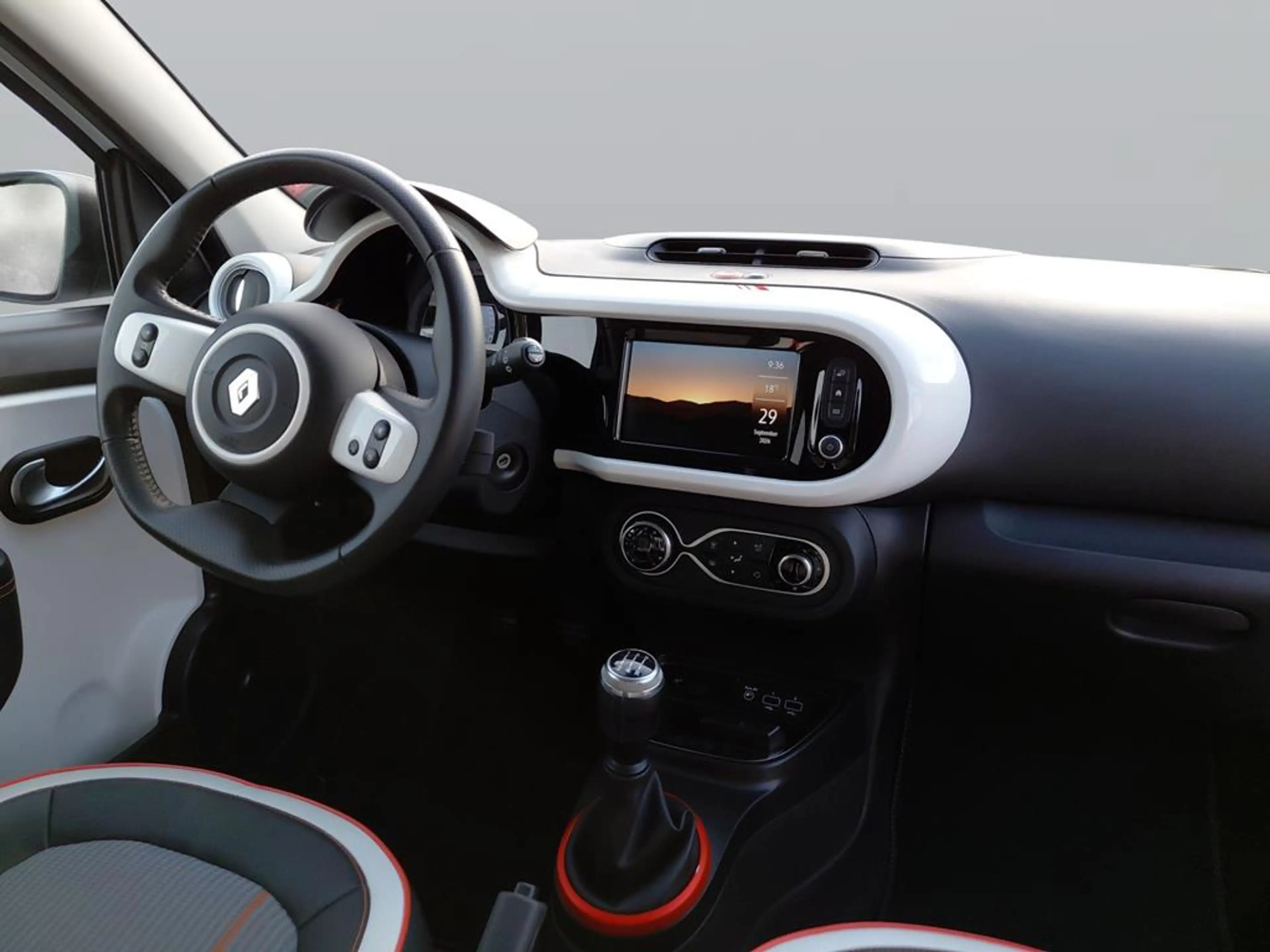 Renault Twingo VIBES SCe 65 — photo 12