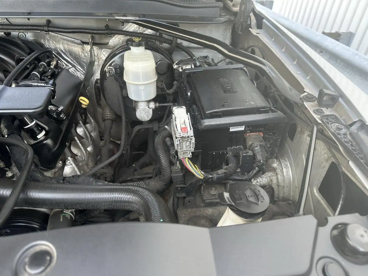GMC Yukon снимка GMC Yukon