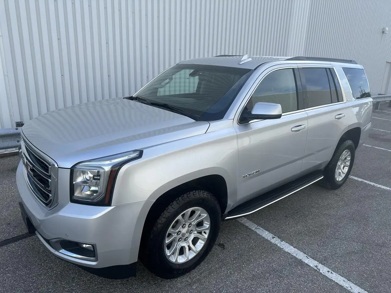 GMC Yukon снимка GMC Yukon
