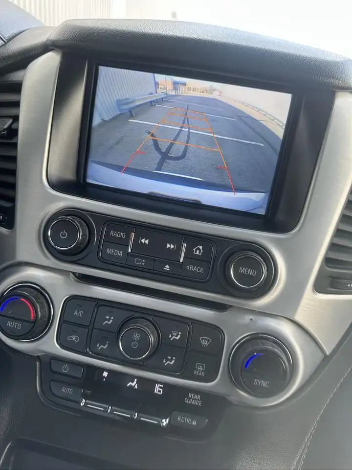 GMC Yukon снимка GMC Yukon