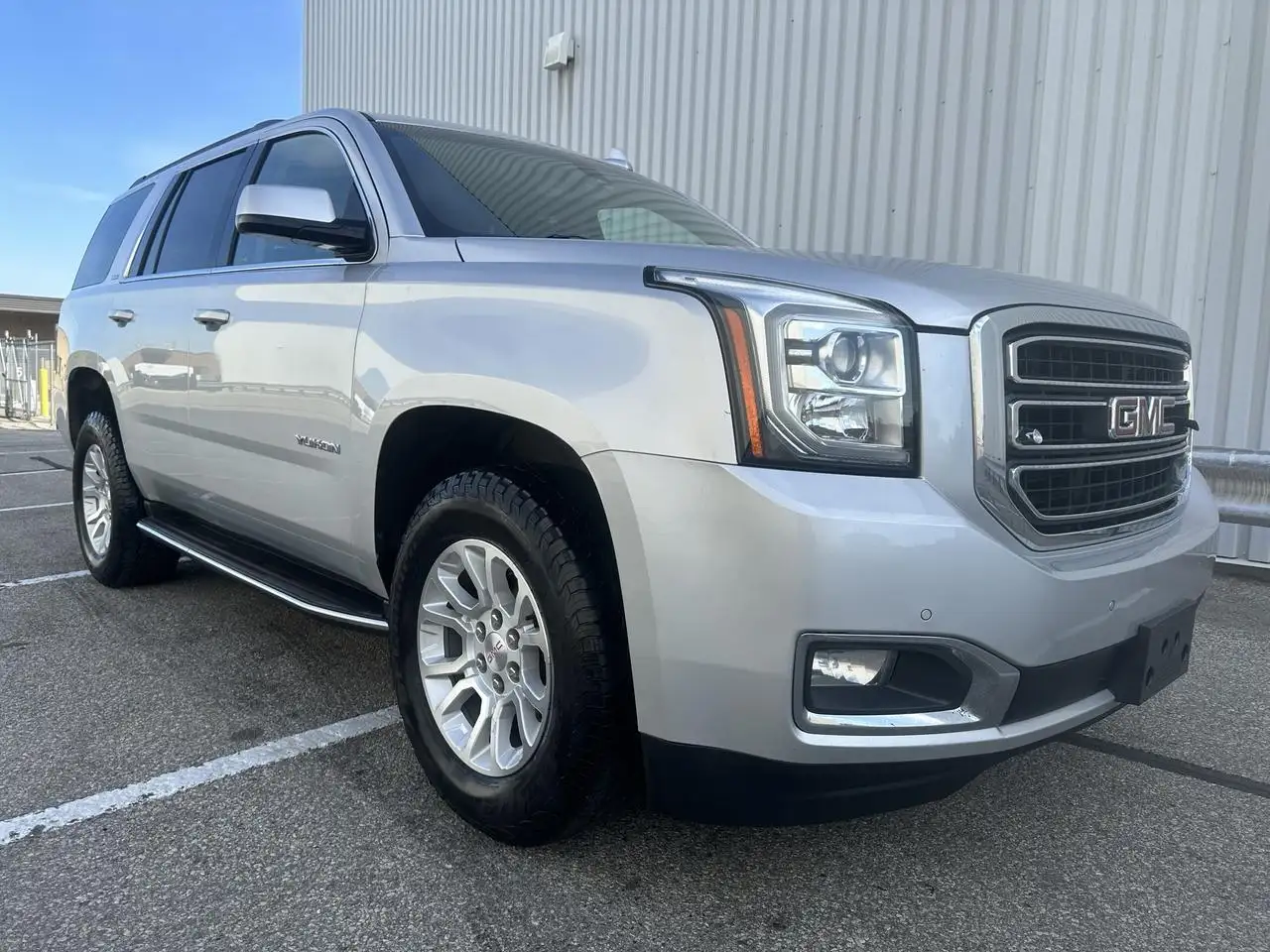 GMC Yukon снимка GMC Yukon