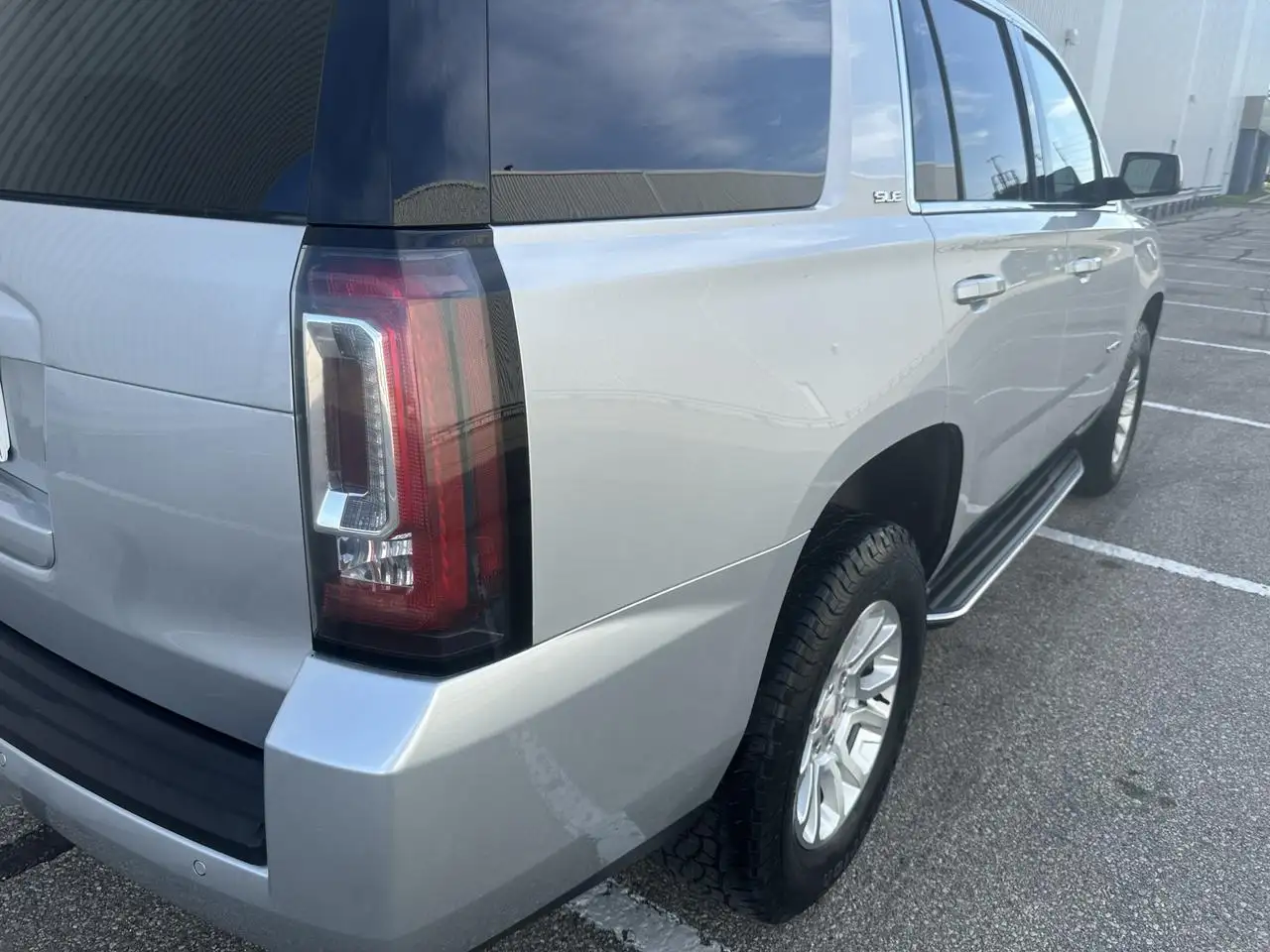 GMC Yukon снимка GMC Yukon