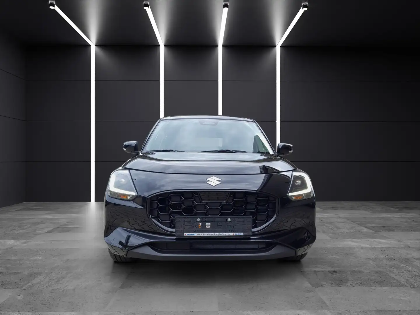 Suzuki Swift 1.2 Dualjet Hybrid 61 kW Comfort+ Noir - 1