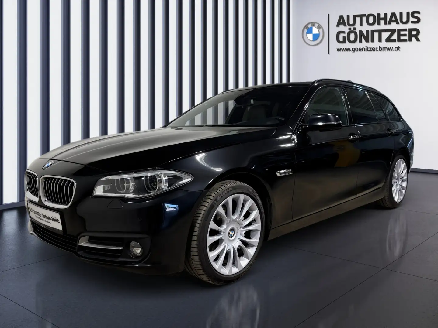 BMW 530 d xDrive Schwarz - 1