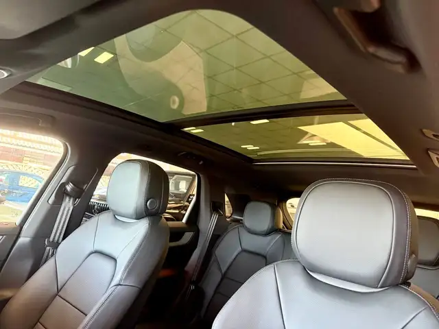 Porsche Cayenne view 7
