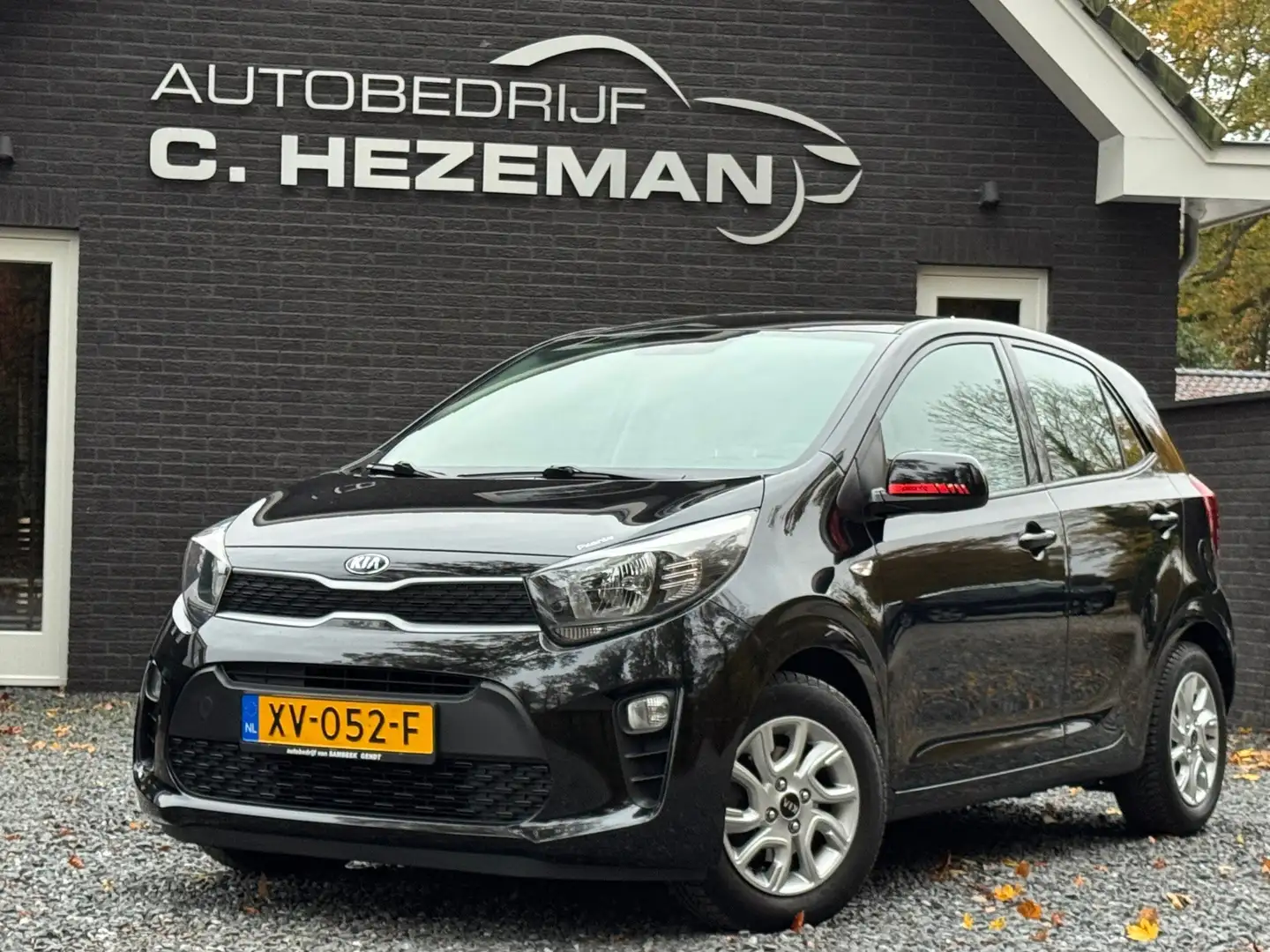 Kia Picanto 1.0 CVVT 2019 DEALER OH AUX USB 5 Deurs Airco Spor Zwart - 1
