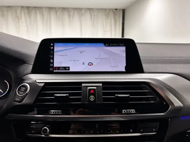 BMW X4 view 21