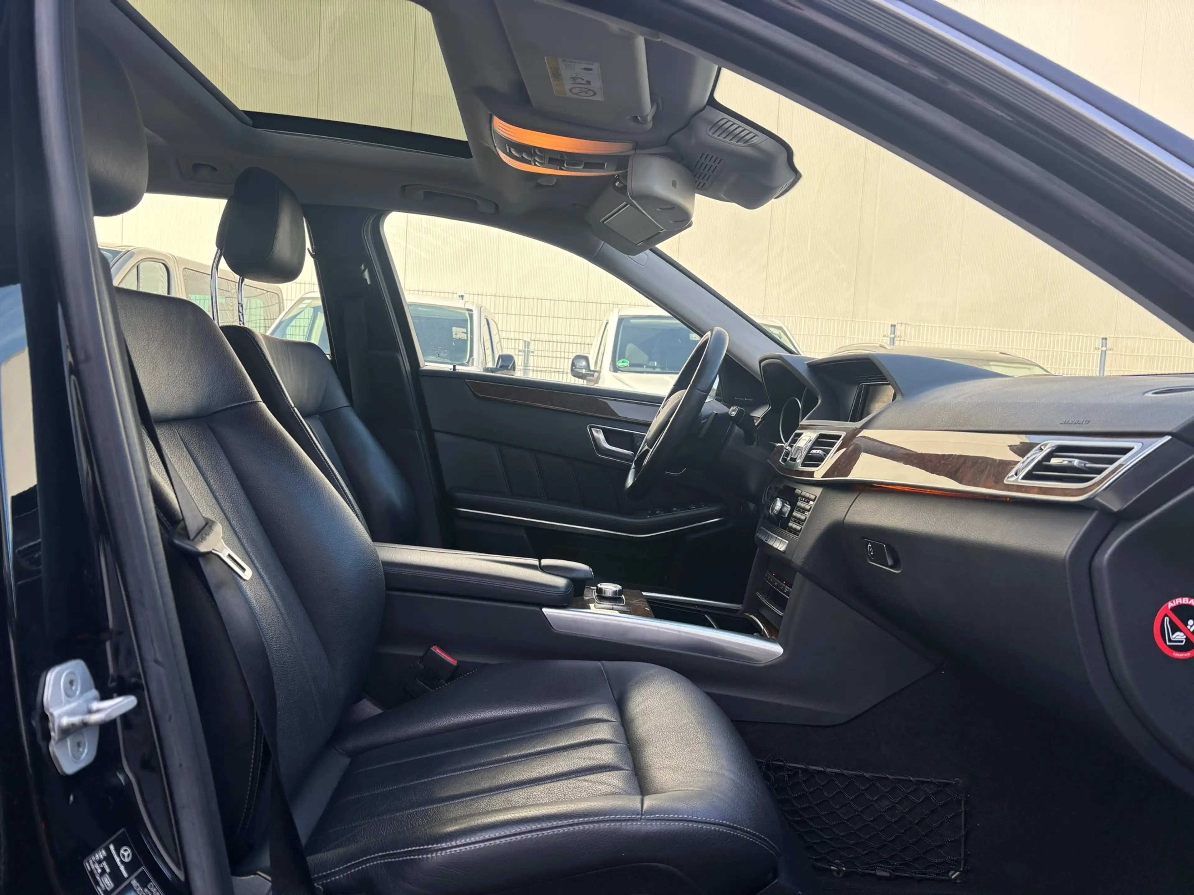 Mercedes-Benz E 220 Estate CDI Ambition Elegance — photo 10
