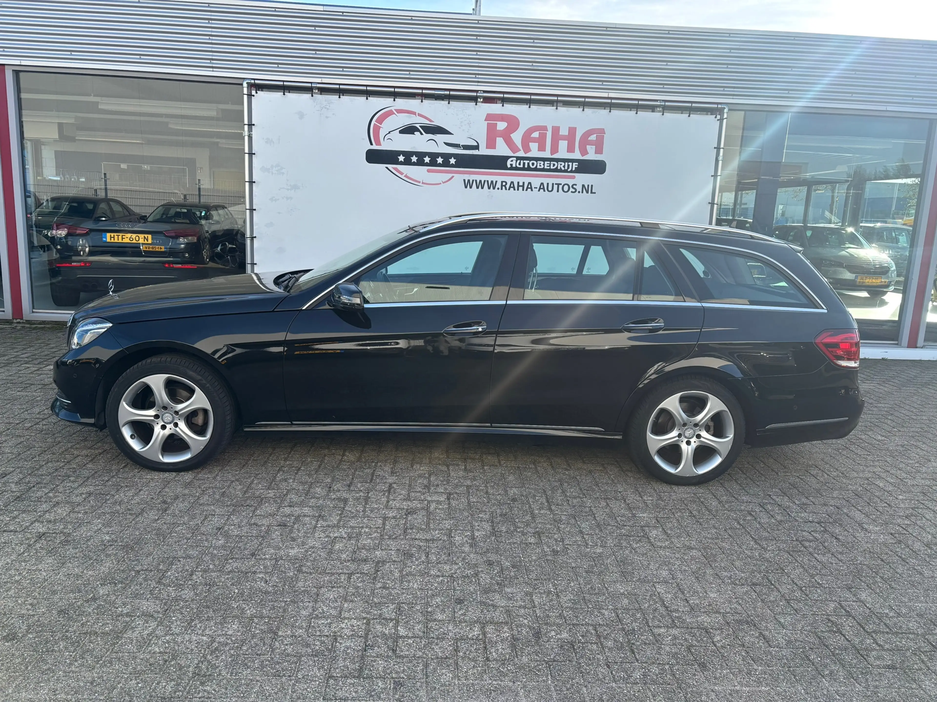 Mercedes-Benz E 220 Estate CDI Ambition Elegance — photo 8