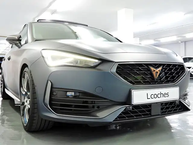 Cupra Leon view 7