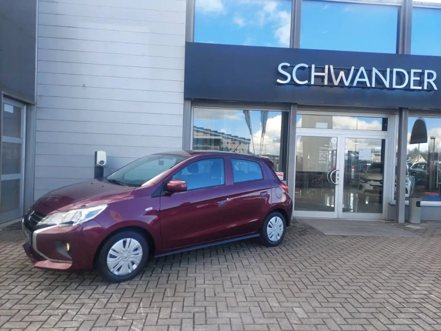 Mitsubishi Space Star Spirit 1.2 EU6d *Gebrauchtwagen* Rouge - 1