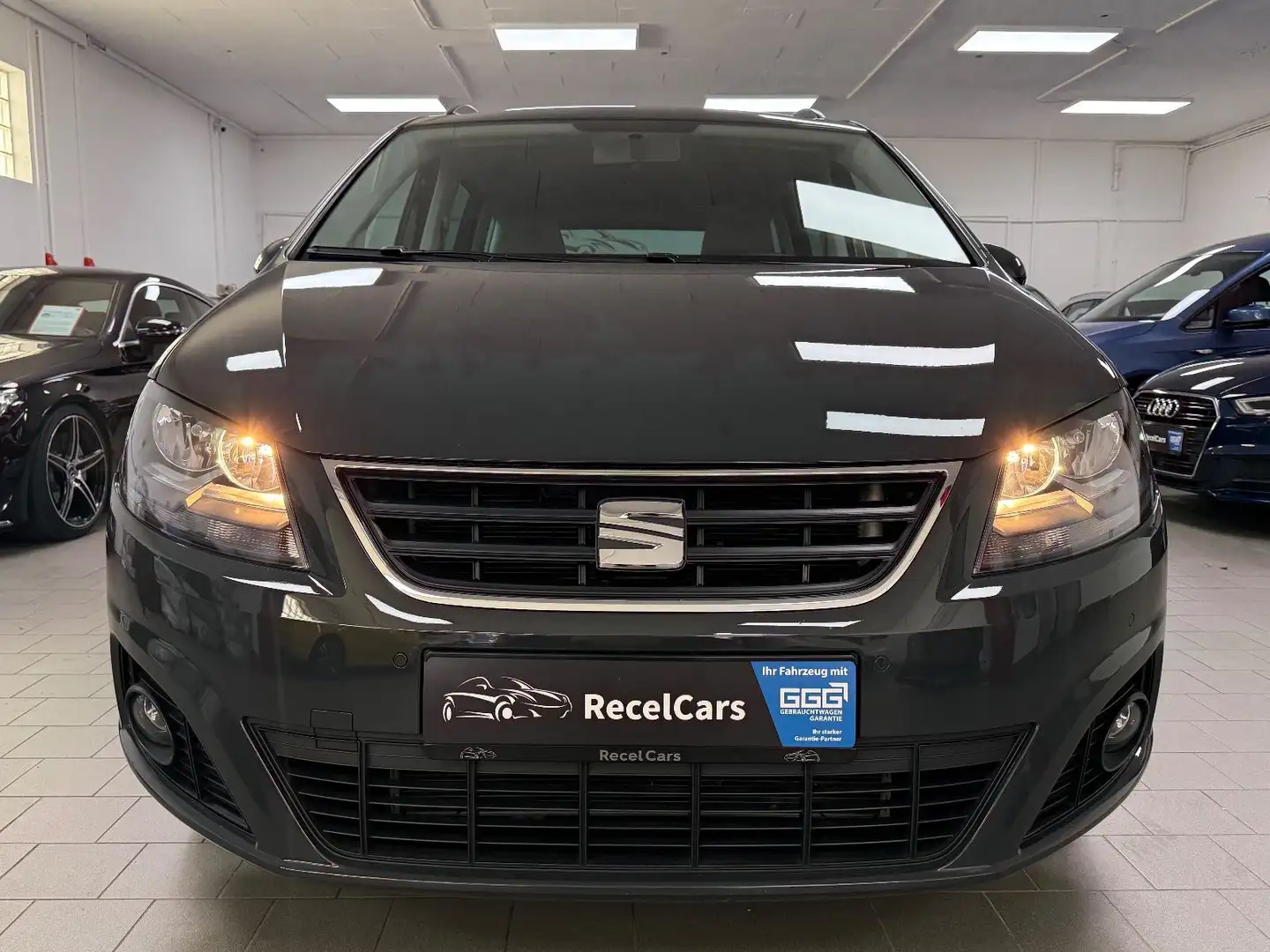 SEAT Alhambra Reference 1.4 TSI*NAVI*PDC*RFK*1.HAND* Gris - 2