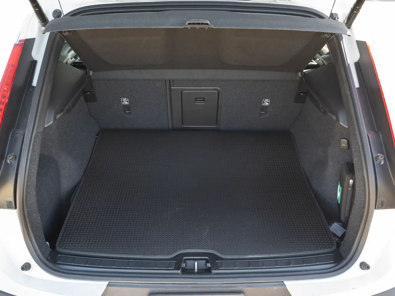 Volvo XC40 снимка Volvo XC40