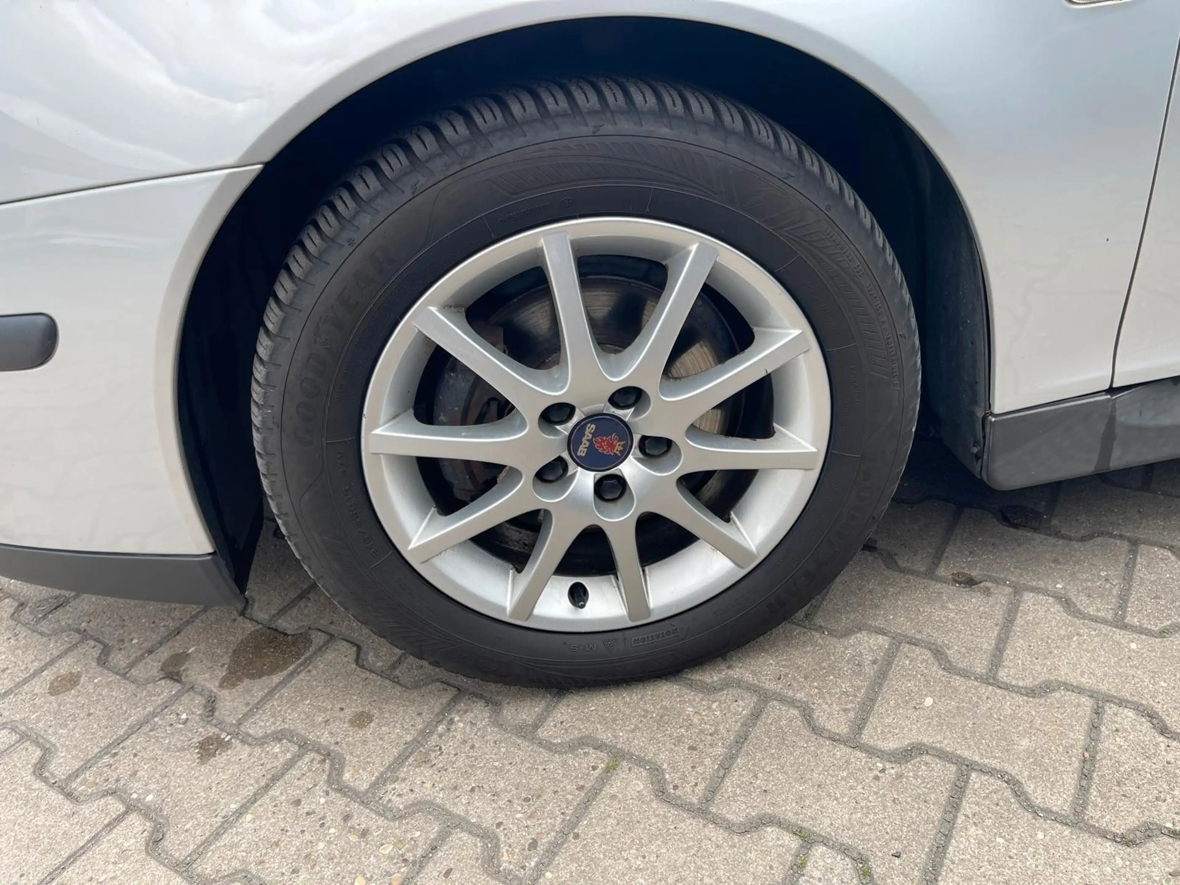 Saab 9-3 Lim. 2.0 T Arc/2.Hd/Autom./S-Heft/Leder/eSD — photo 6