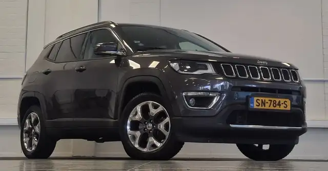 Jeep Compass view 2