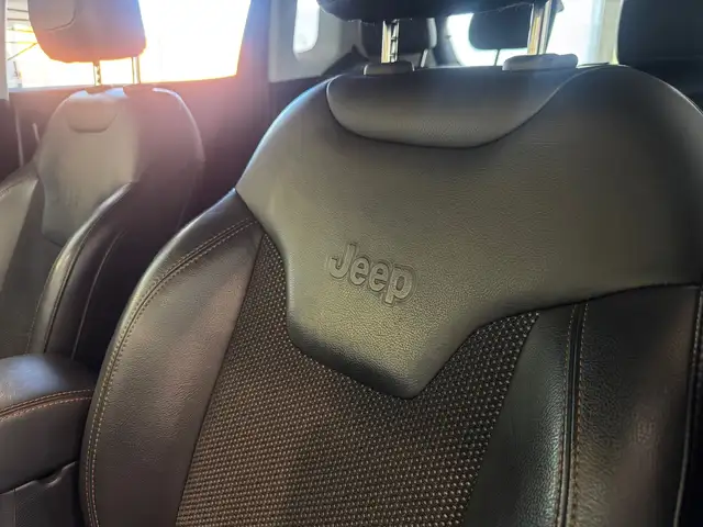 Jeep Compass view 11