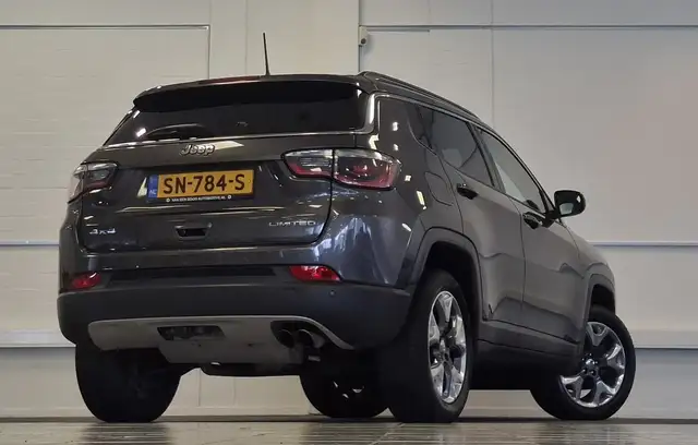Jeep Compass view 7