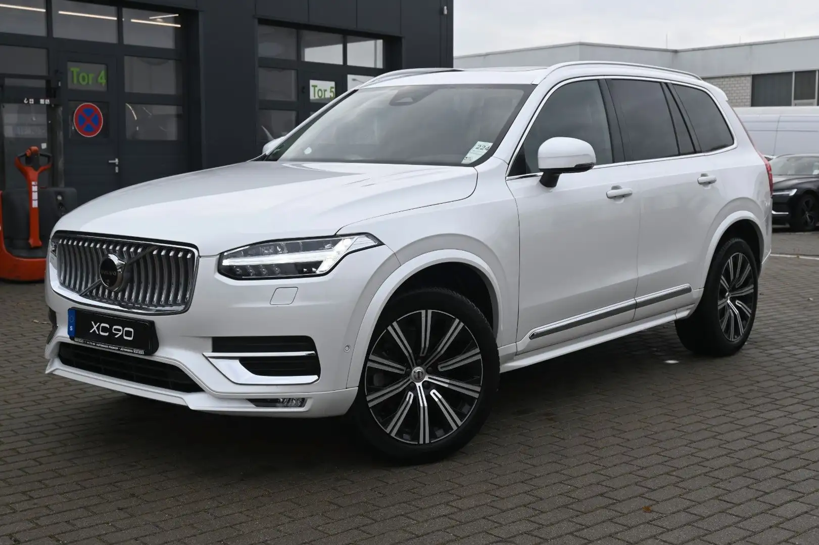 Volvo XC90 B5 D AWD Bright*STDHZG*360°*ACC*AHK Weiß - 1