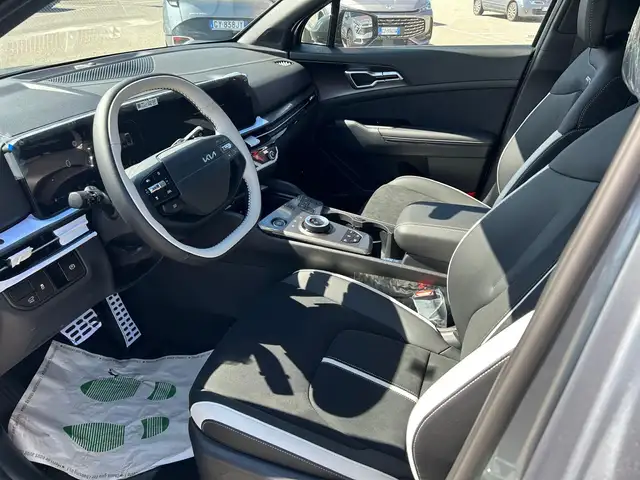Kia Sportage view 7