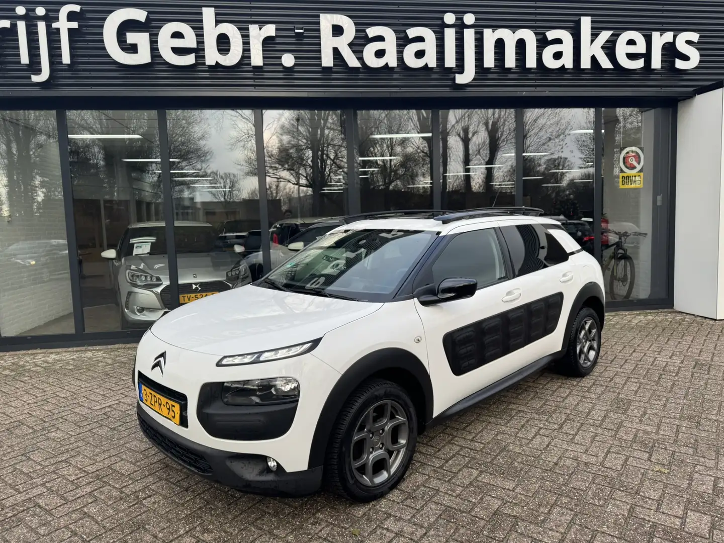 Citroen C4 Cactus 1.2 e-VTi Shine*Panorama*Navi*Camera*EXPORT/EX.BPM Wit - 1