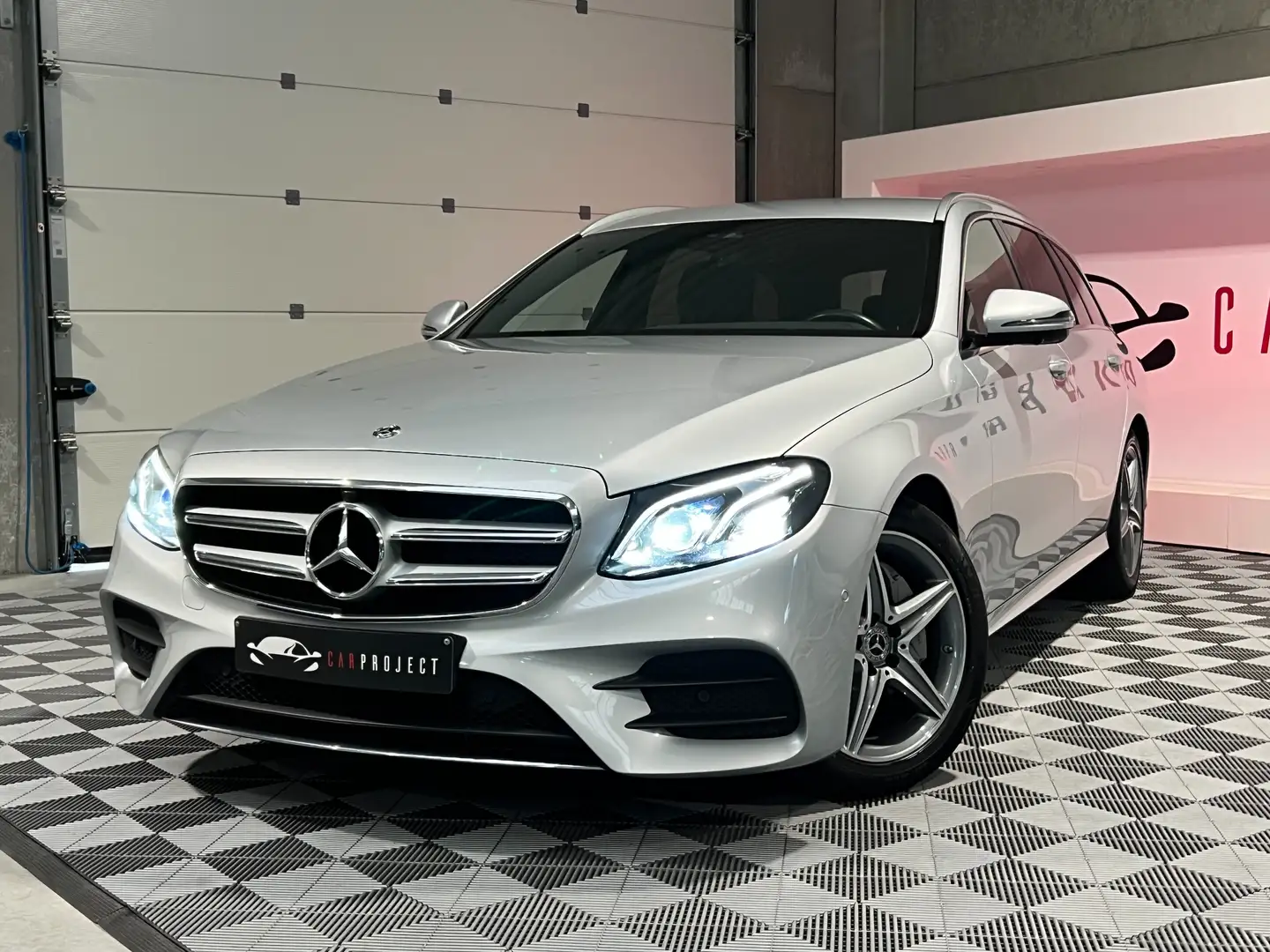 Mercedes-Benz E 220 E 220 d 9G-TRONIC/PACK AMG/GPS/CLIM AUTO/CAM 360 Gris - 1