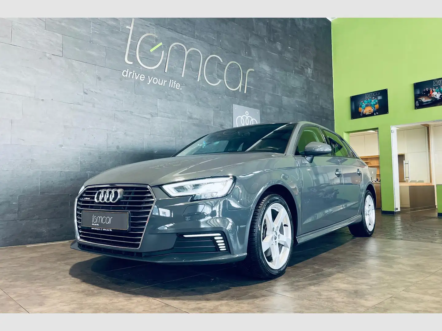 Audi A3 A3 SPORTBACK 40 E-TRON Gris - 2