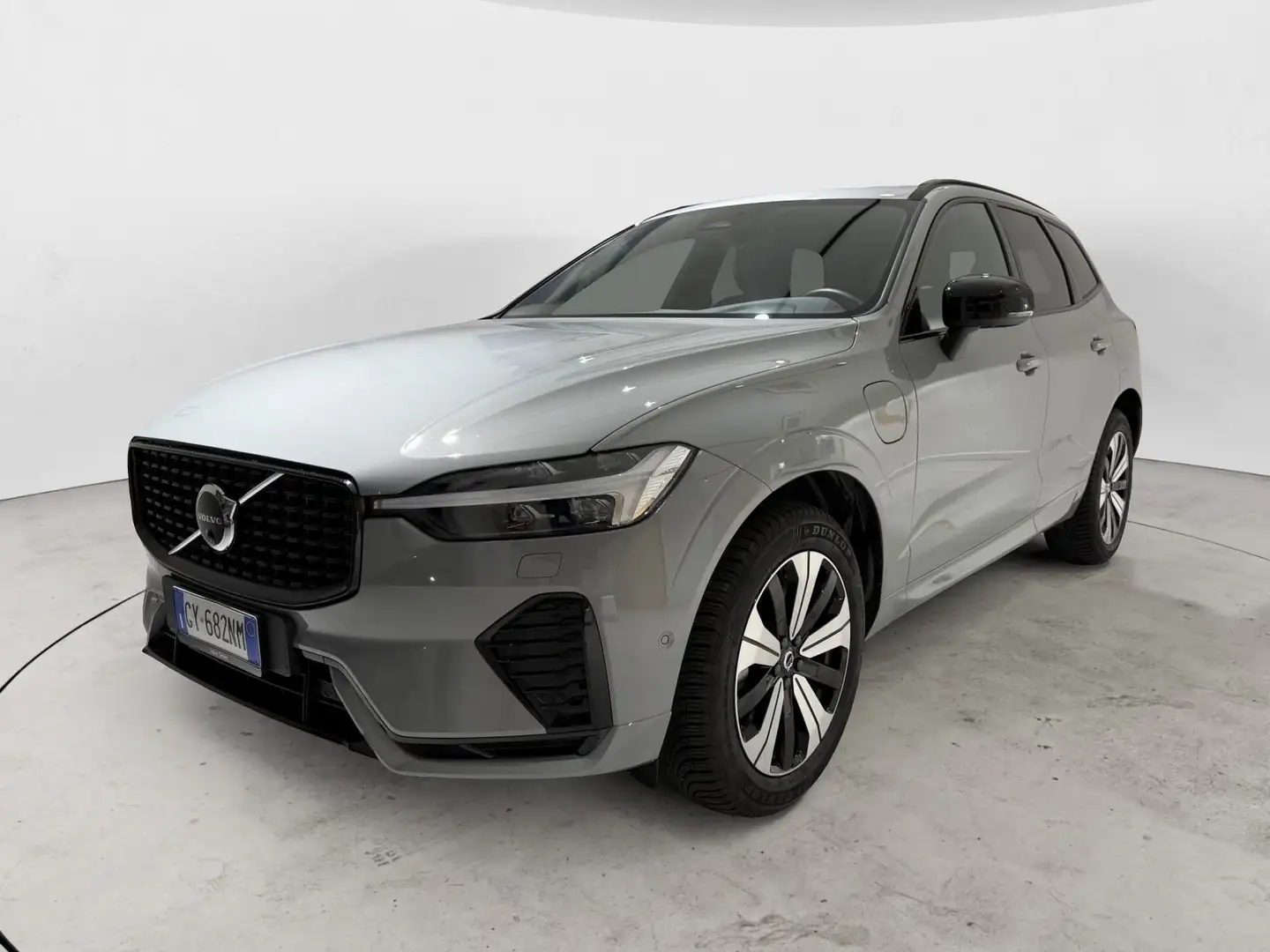 Volvo XC60 XC60 T6 Plug-in hybrid AWD automatico Plus Dark Gris - 1