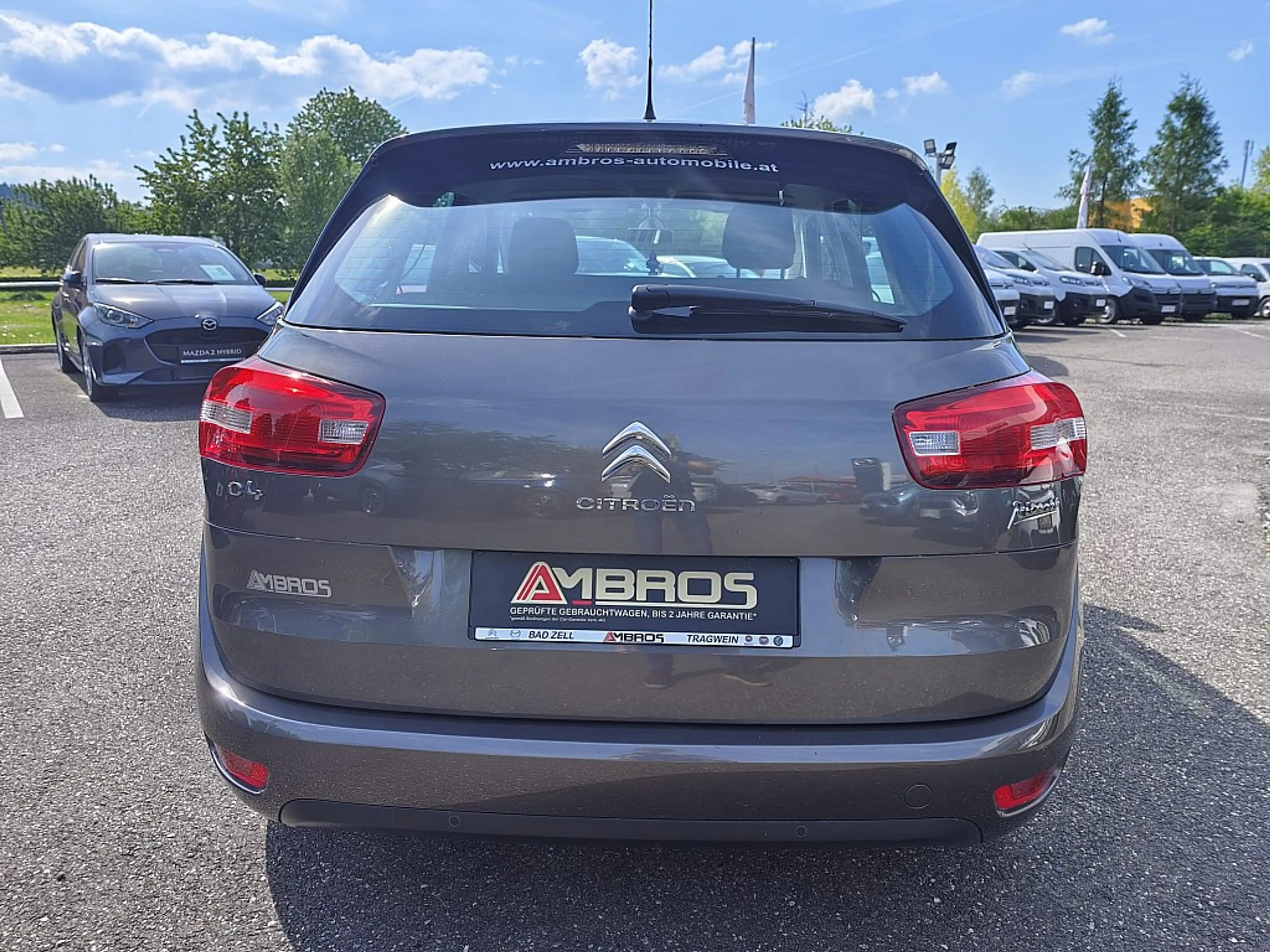 Citroen C4 Picasso PureTech 130 S&S Intensive — photo 9