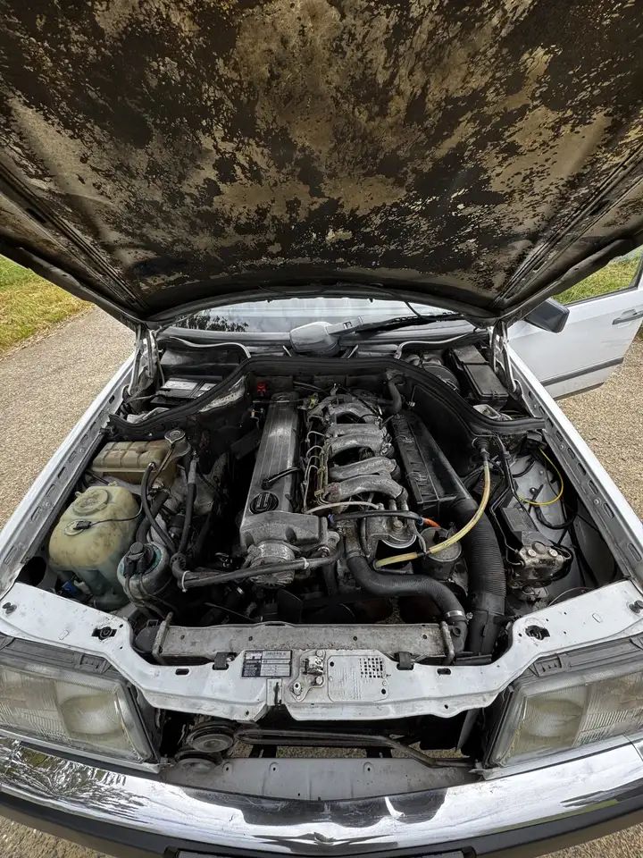 Mercedes-Benz 300D, foto 9