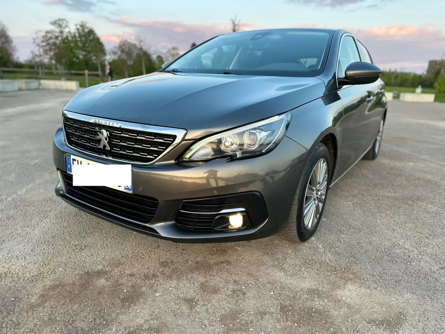 Peugeot 308 1.5 BlueHDi 130ch S&S BVM6 Allure - 1