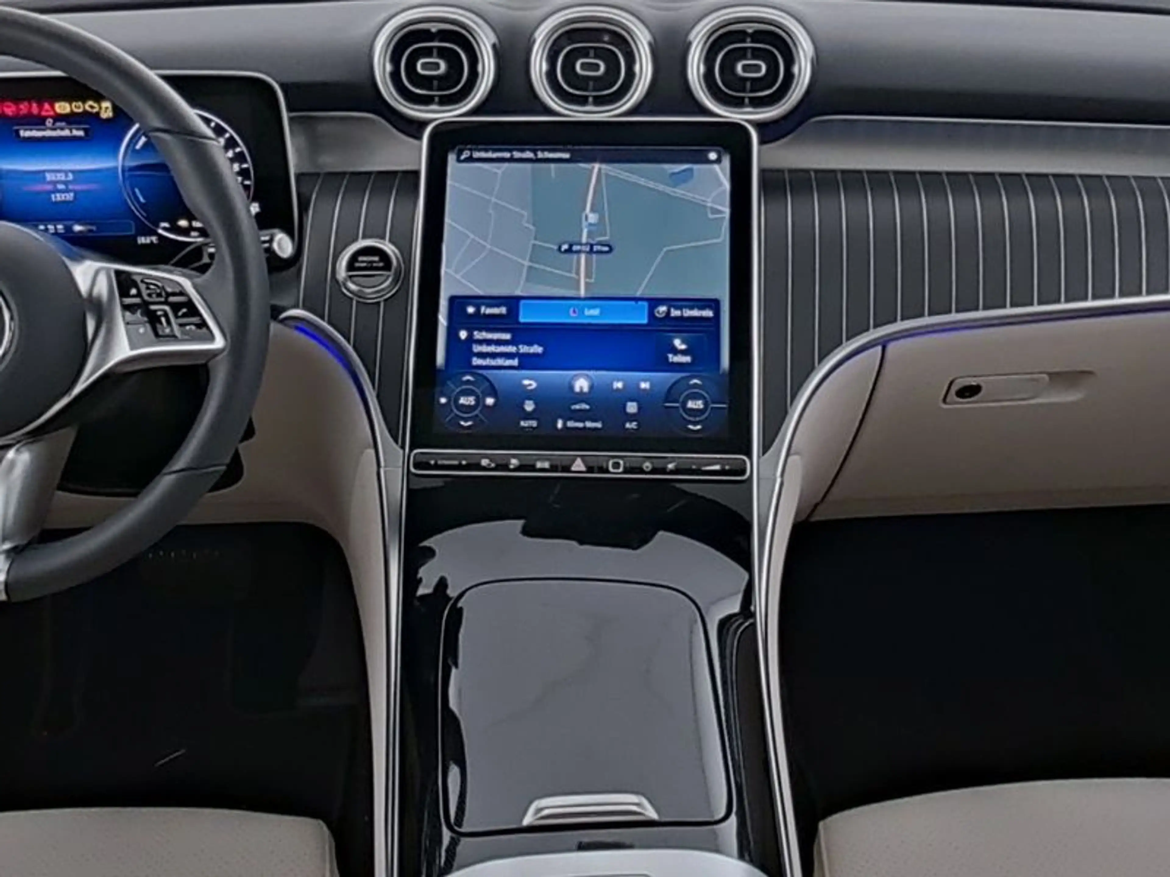 Mercedes-Benz GLC 300 Coupé e 4MATIC AMG Plug-In Hybride Avantgarde Prem — photo 4