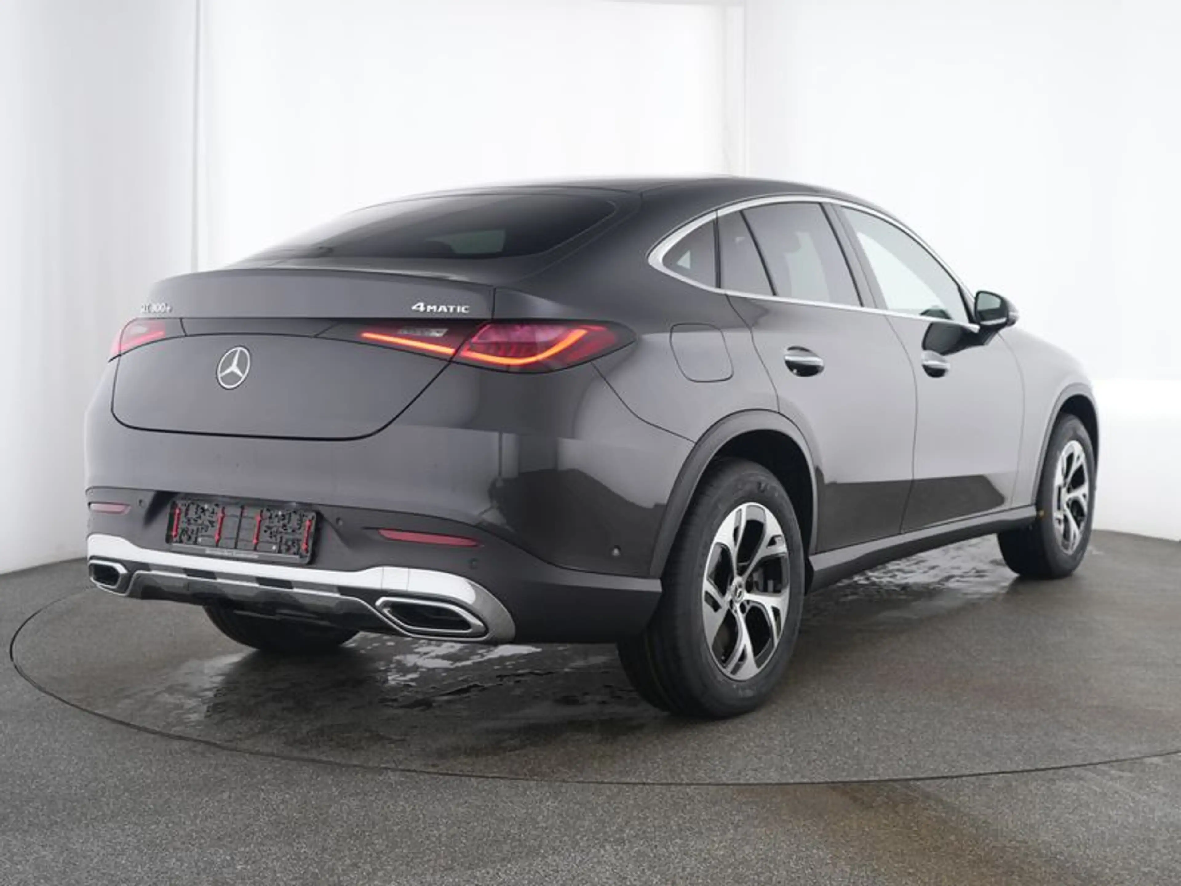 Mercedes-Benz GLC 300 Coupé e 4MATIC AMG Plug-In Hybride Avantgarde Prem — photo 2
