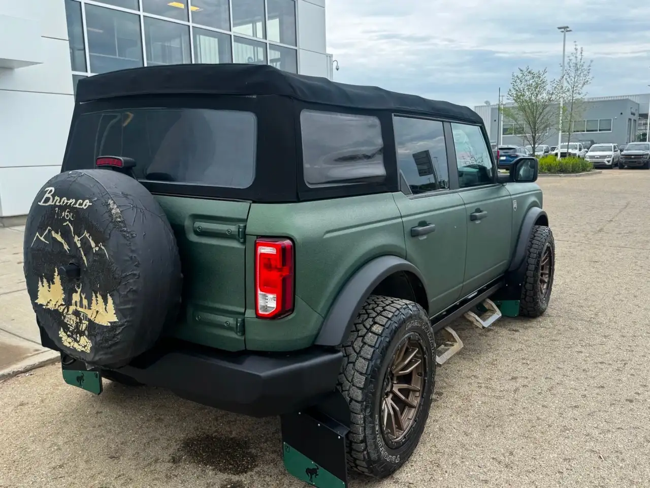 Ford Bronco снимка Ford Bronco