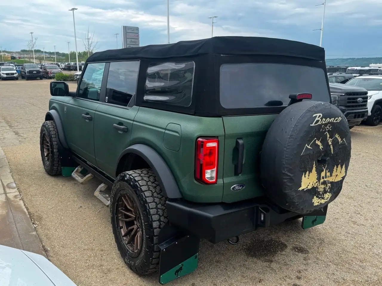 Ford Bronco снимка Ford Bronco