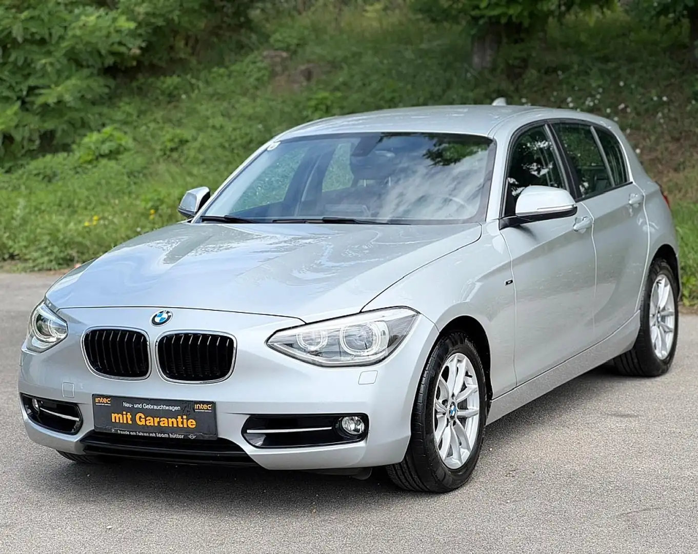 BMW 120 d Österreich-Paket 1.Besitz| lückenlos Serviceg... Silber - 1