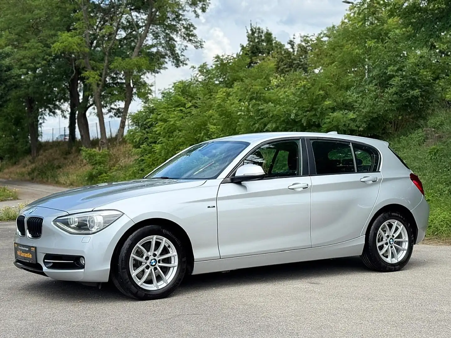 BMW 120 d Österreich-Paket 1.Besitz| lückenlos Serviceg... Silber - 2