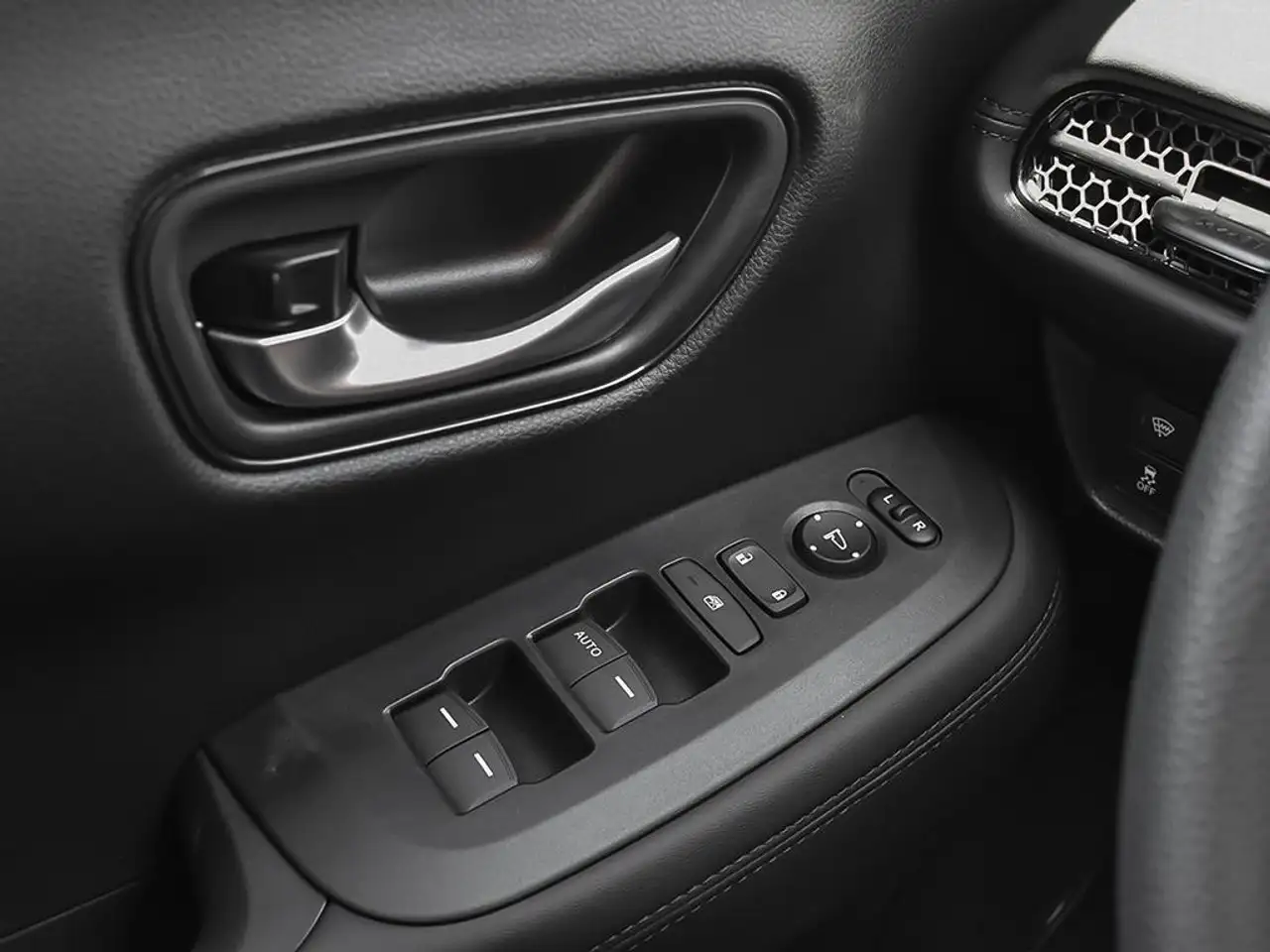Honda HR-V снимка Honda HR-V