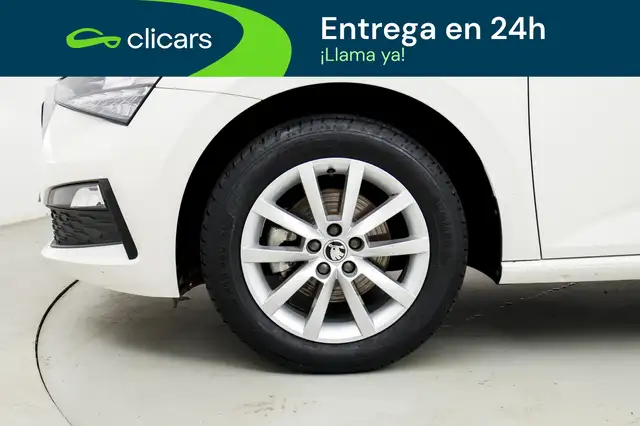 Skoda Scala view 11