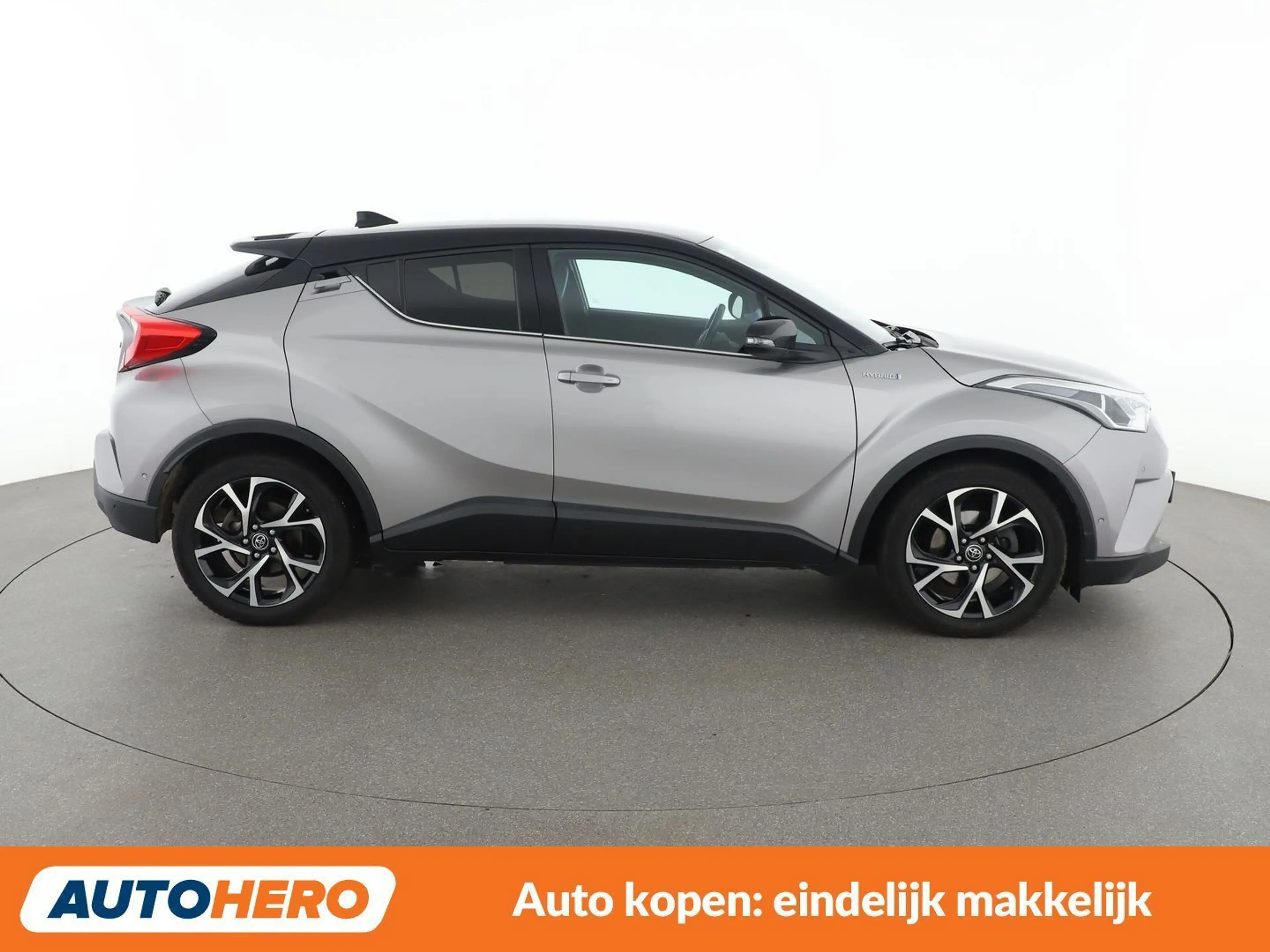 Toyota C-HR 1.8 Hybrid Style — photo 7