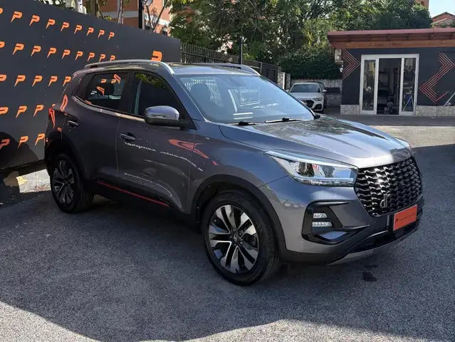 DR Automobiles DR5.0