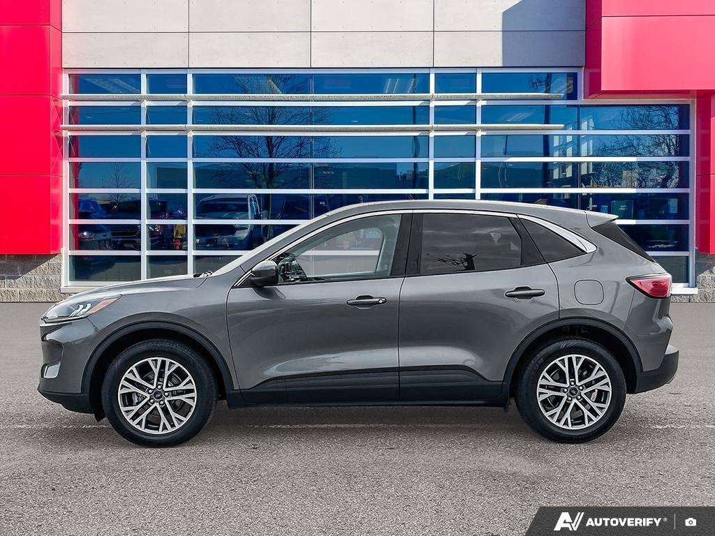 2022 Ford Escape SEL | Clean CarFax | Navigation | Heated Seats and — снимка 1