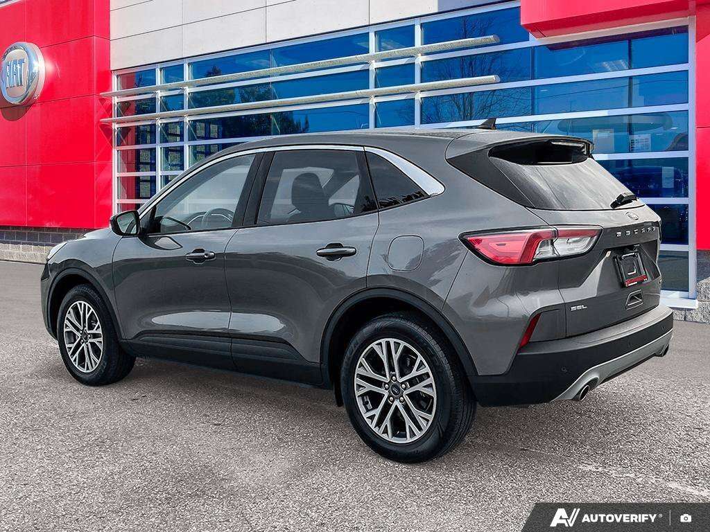 2022 Ford Escape SEL | Clean CarFax | Navigation | Heated Seats and — снимка 1